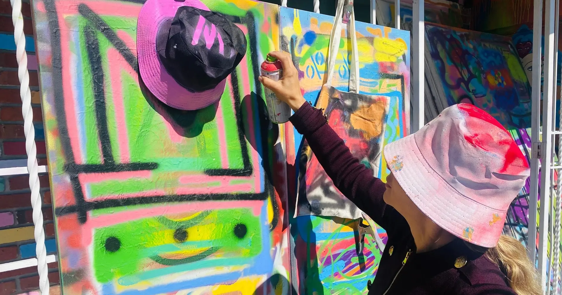 Wynwood Graffiti Spray Paint Station — photo 2 from Wynwood Art Walk