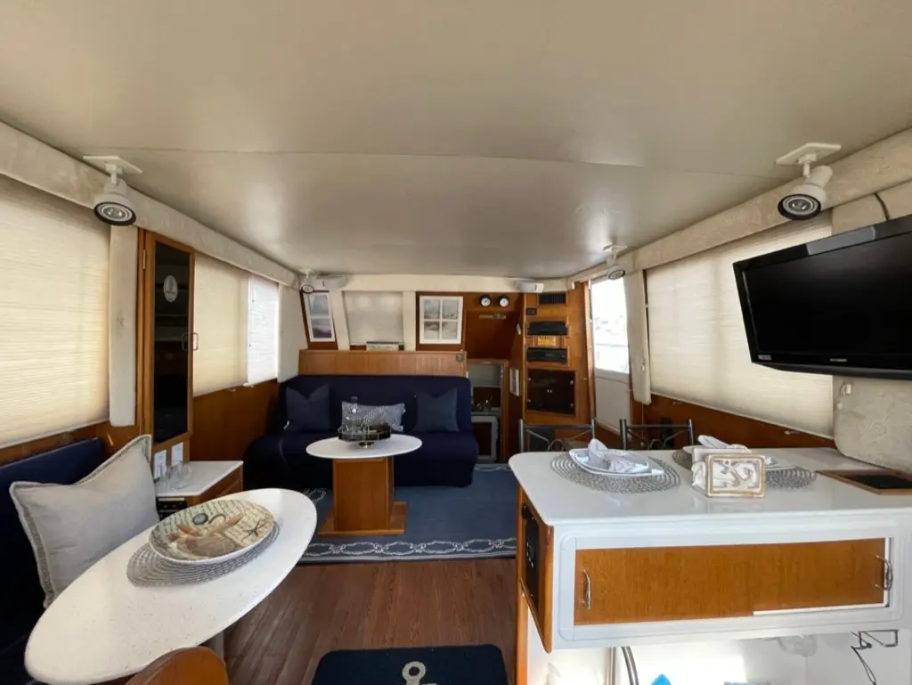 Dine at the Dock – Your Private Yacht Dinner at Dinner Key Marina! — photo 4 from Happy Cruises Miami